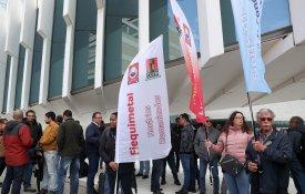 EDP distribui lucros e recusa aumentar salários