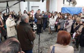 Sindicalistas da CGTP visitam trabalhadores da Triumph