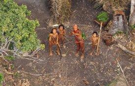Senado brasileiro vai investigar massacre de índios isolados no Amazonas