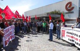 Trabalhadores da Endutex lutam pela reposição de feriados 