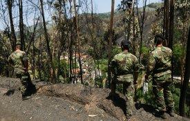 Militares e proteção civil