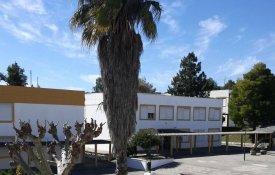 Greve fecha escola do Forte da Casa
