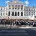 Fartos de almoçar na rua, estudantes da António Arroio desfilam em Lisboa