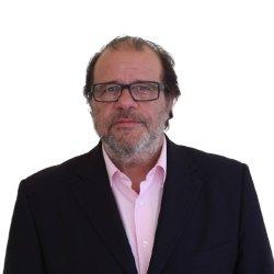 Aníbal C. Pires