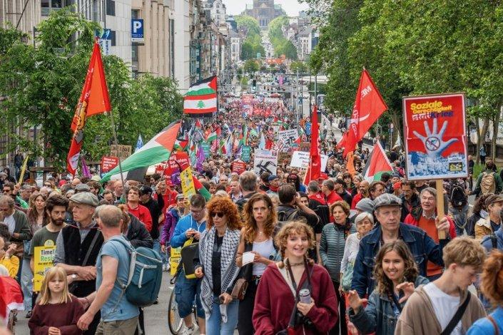 Bruxelas UE Europa militarismo guerra armamento manifestações