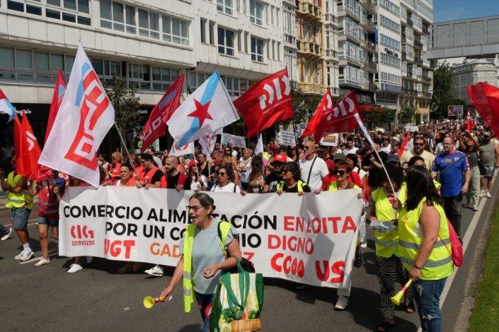Corunha Galiza comércio alimentar manifestação greve