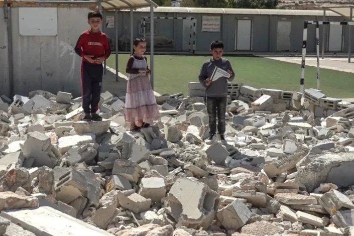 Palestina Cisjordânia educação ensino ocupação estudantes
