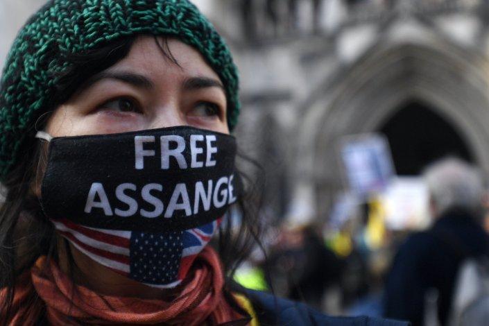 Assange