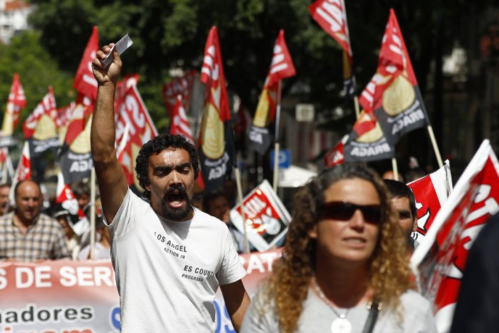 Trabalhadores da Administração Pública na manifestação convocada pela Frente Comum, 10 de Maio de 2019